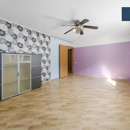 Central 3br & 4br Apartment