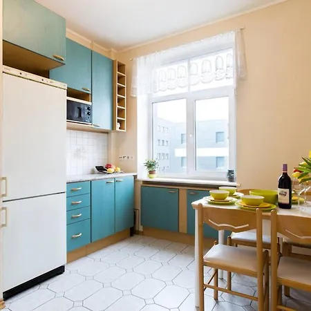 Apartment Central 3br & 4br *